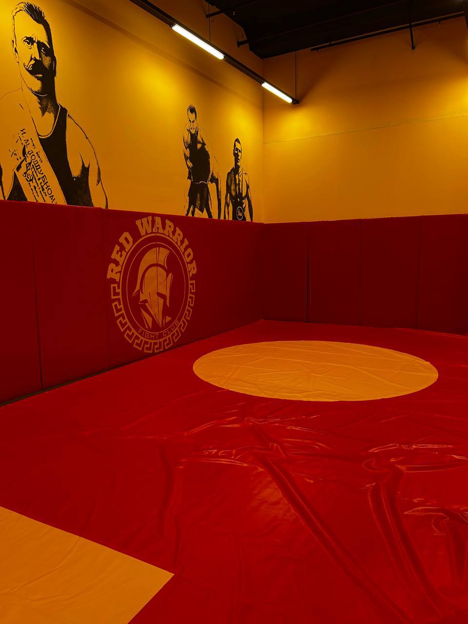 Зал Ивантеевка